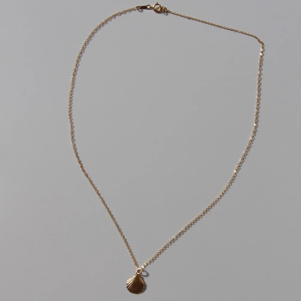 14k Yellow Gold Filled Tiny Dainty Sea Shell Charm Necklace - Picture 6 of 8